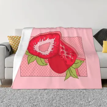 Фланелевое одеяло Пролет-есен, сладки розови апликации ягоди топли пелерини за зимно спално бельо